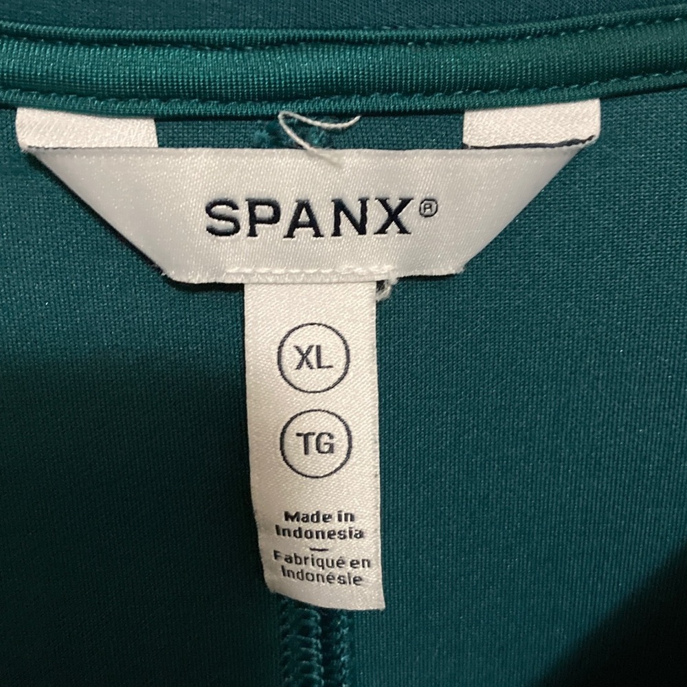 SPANX AirEssentials® Teal Green Crewneck Tunic, Size XL extra large - Picture 7 of 9